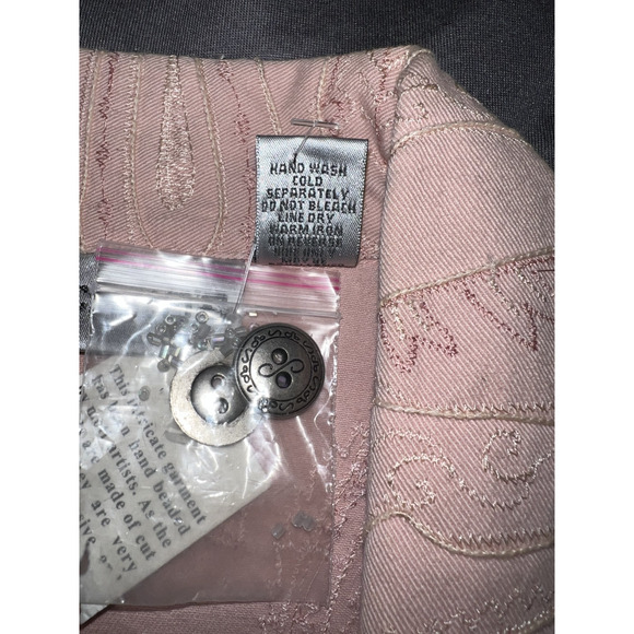 CHICO'S Size S (0) Pink Cotton Beaded Embroidery Button Front LS Jean Jacket - Picture 11 of 11